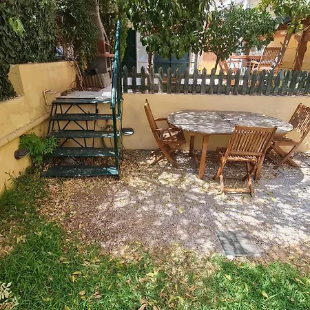 George Modern Flat Near Airport-Expo-Sea Daire Artemida  Dış mekan fotoğraf